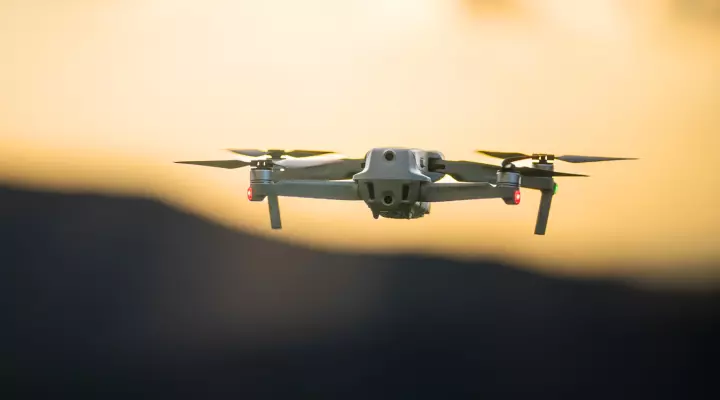 prise de vue aérienne par drone en Alpes-de-Haute-Provence